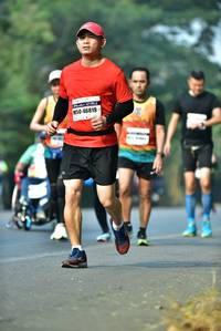 BIB: 46819
                            <button type="button" onclick="openModal(10141082)" class="btn btn-primary btn-sm float-right btn-popup" data-toggle="modal" data-target=".modal-high-quality">
                        <i class="fas fa-shopping-cart"></i> Add to Cart
                    </button>
                                            <button type="button" onclick="isThisMe(10141082, true)" class="btn btn-success btn-sm float-right btn-popup btn-isme hidden" data-toggle="tooltip" data-placement="bottom" title="นี่คือรูปของคุณใช่ไหม คลิกที่นี่เพื่อเอาเข้าอัลบั้ม">
                        <i class="fas fa-plus"></i> Add to album
                    </button>
                    <button type="button" onclick="isThisMe(10141082, false)" class="btn btn-warning btn-sm float-right btn-popup btn-isnotme hidden">
                        <i class="fas fa-ban"></i> Remove from album
                    </button>